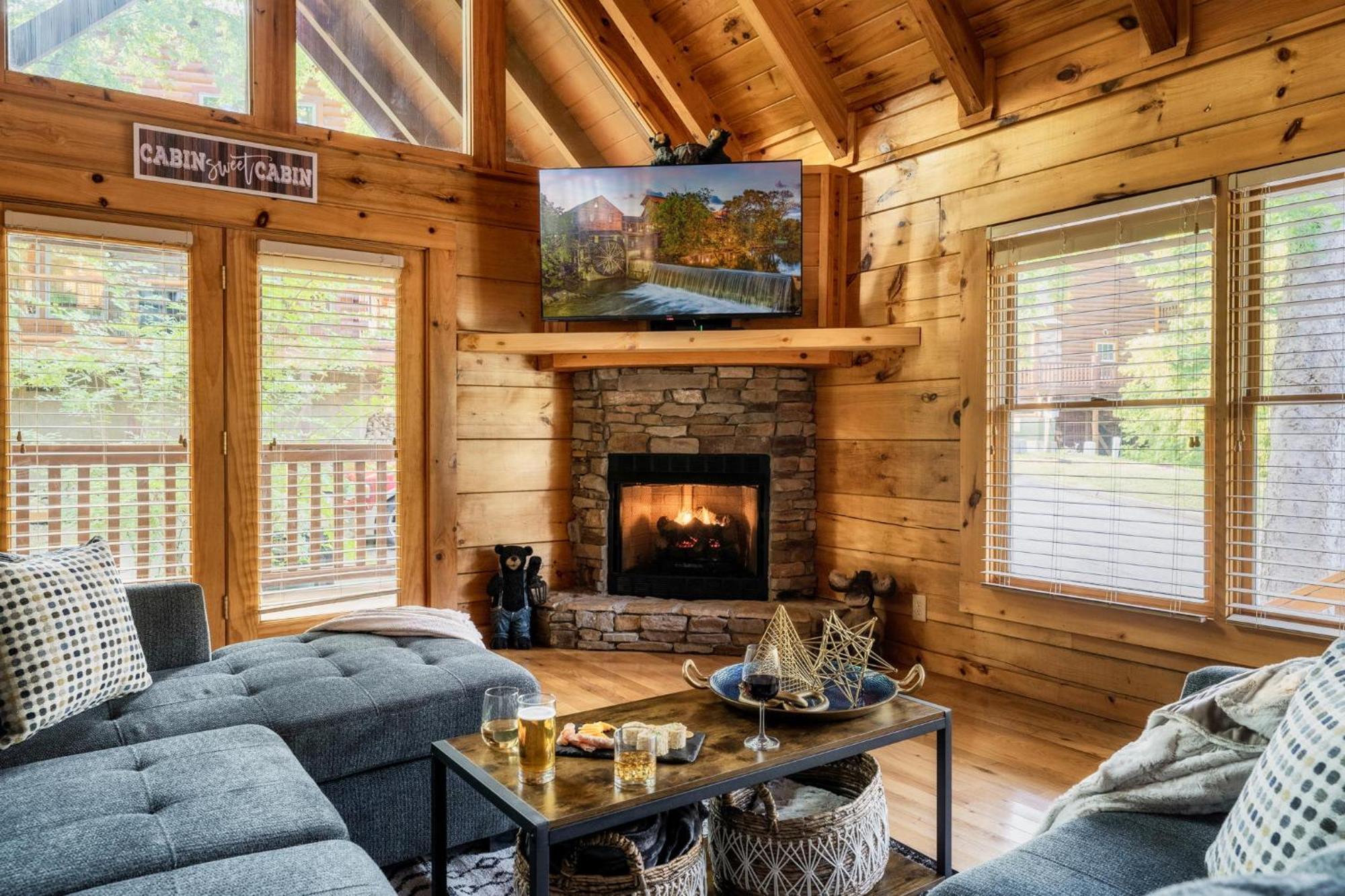 Alpine Resort Near Dollywood, Hot Tub, Game Room, Outdoor Pool, Fast Wifi Pigeon Forge Exterior foto